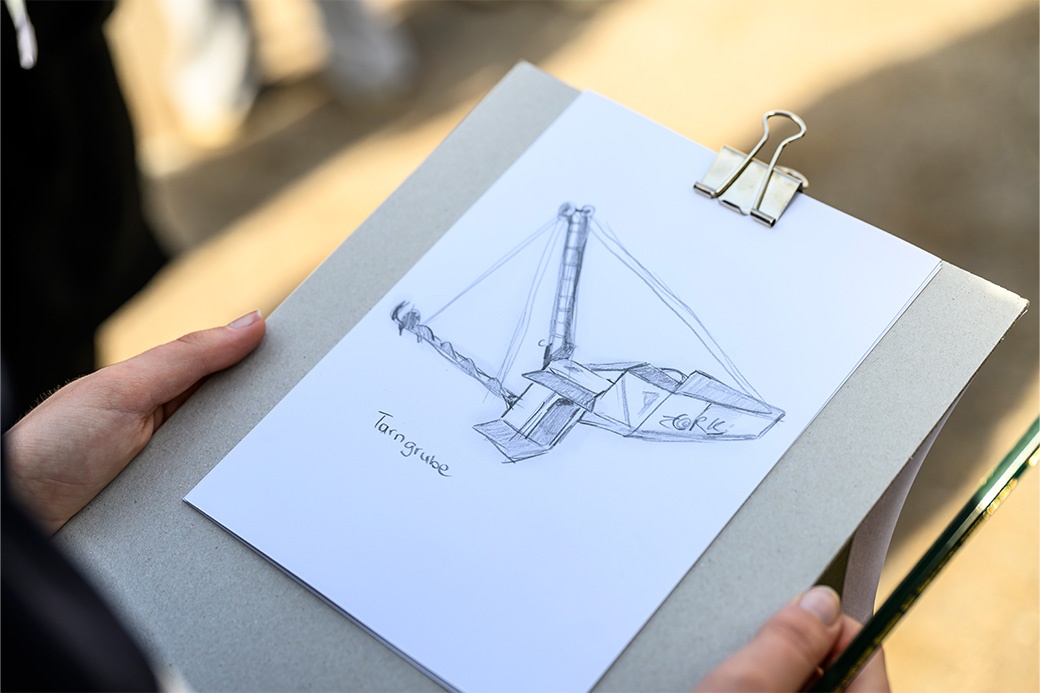 Zeichnung eines Baggers_W520250711_Fotograf_Tom Schweers