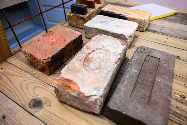 Ziegelsammlung_W220251711_Fotograf_Tom Schweers